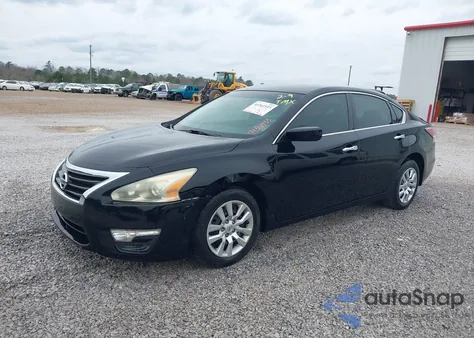 2015 Nissan Altima 2.5 S z USA, uszkodzony, nr VIN 1N4AL3AP0FN407973